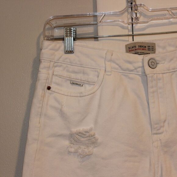 Zara White Jean Shorts Women Size 02 - Picture 3 of 10
